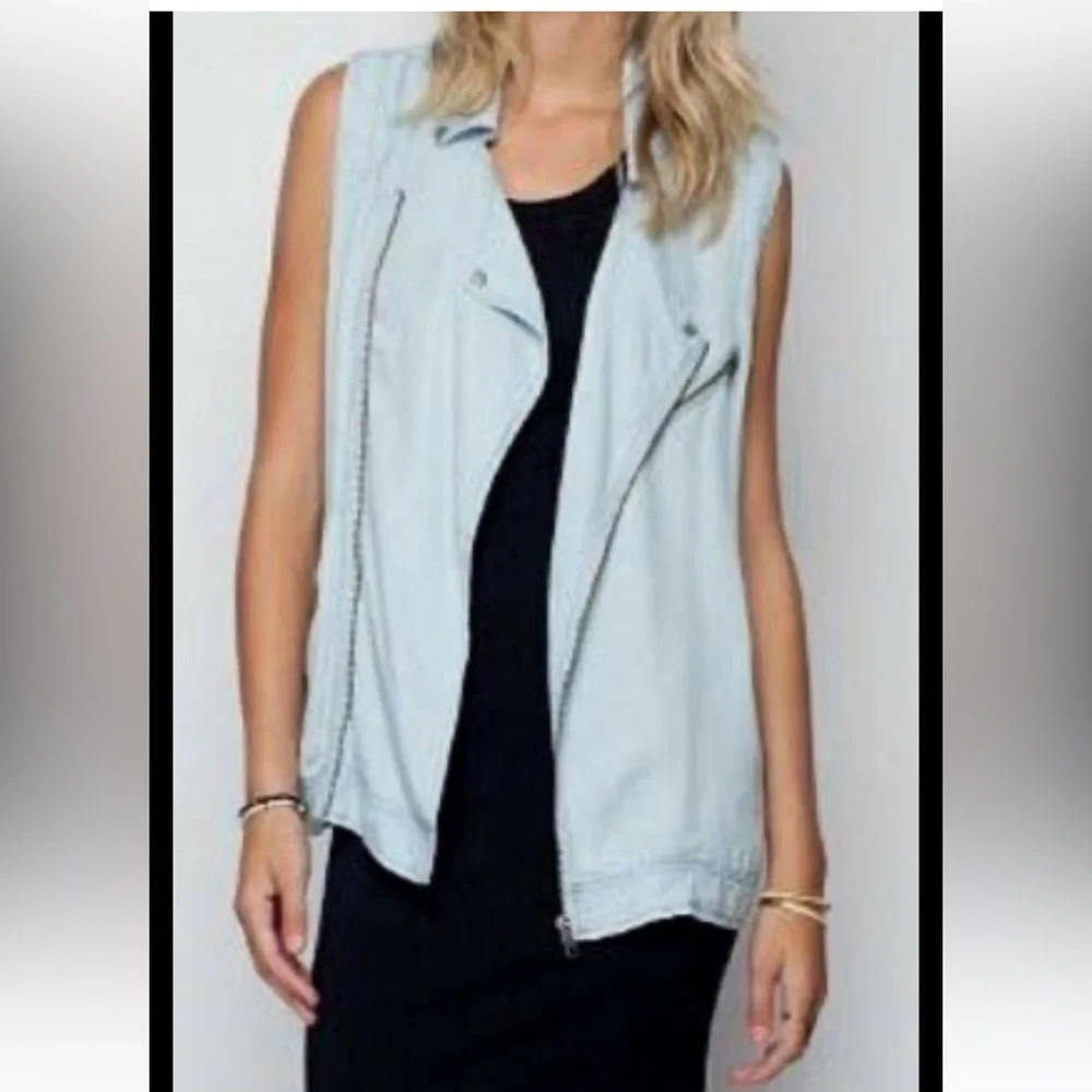 NWT Gentle Fawn Factory Denim Vest Size S. - Picture 1 of 6